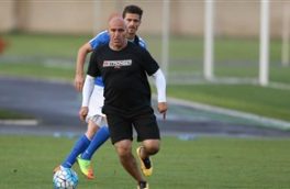 ۲+۱ استقلالی در برزخ انتخاب منصوریان