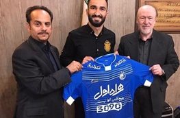 آقای فامیل دور سوپراستار جدید جلوی دوربین ها!