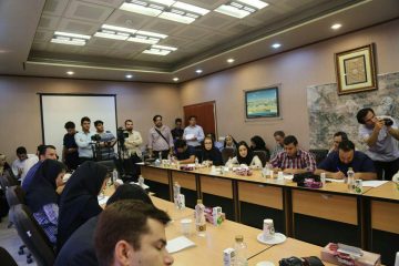 وزارت صنایع در واردات مواد اولیه و کالاهای تکمیلی تفاوت قائل شود