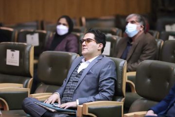 دخالت دستوری با تثبیت بازار متفاوت است/ بورس کالا فاقد توان سیاست گذاری