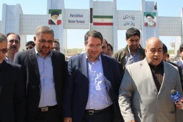 توسعه صادرات نباید باعث لطمه به بازار داخلی شده و مردم با کمبود کالا مواجه شوند.