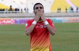 عصبانیت شدید یک بازیکن به خاطر نبردن نامش در مراسم برترین ها!