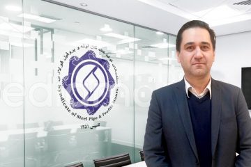 از تک روی دوری کنیم و مصوبات هیات مدیره را اجرا کنیم